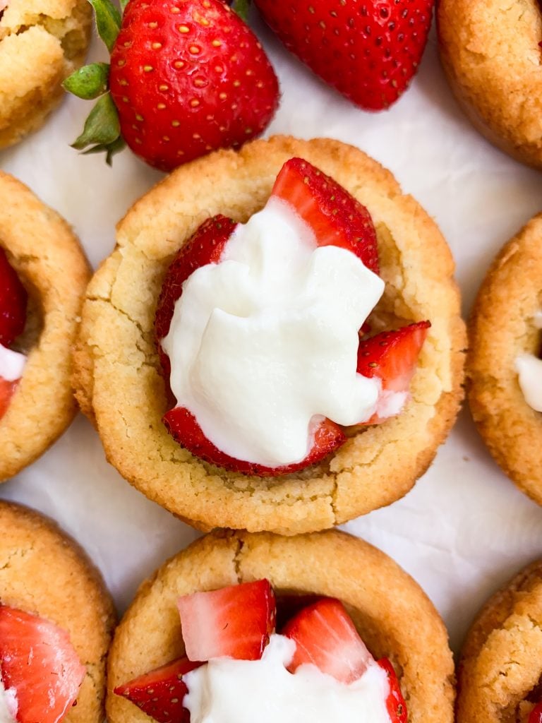 a close up of the strawberry shortcake cookie cups