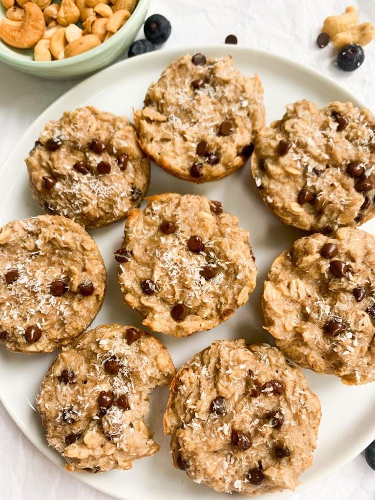a plate of coconut cashew oatmeal cups