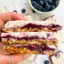 Granola &amp; Berries Frozen Greek Yogurt Bars-image