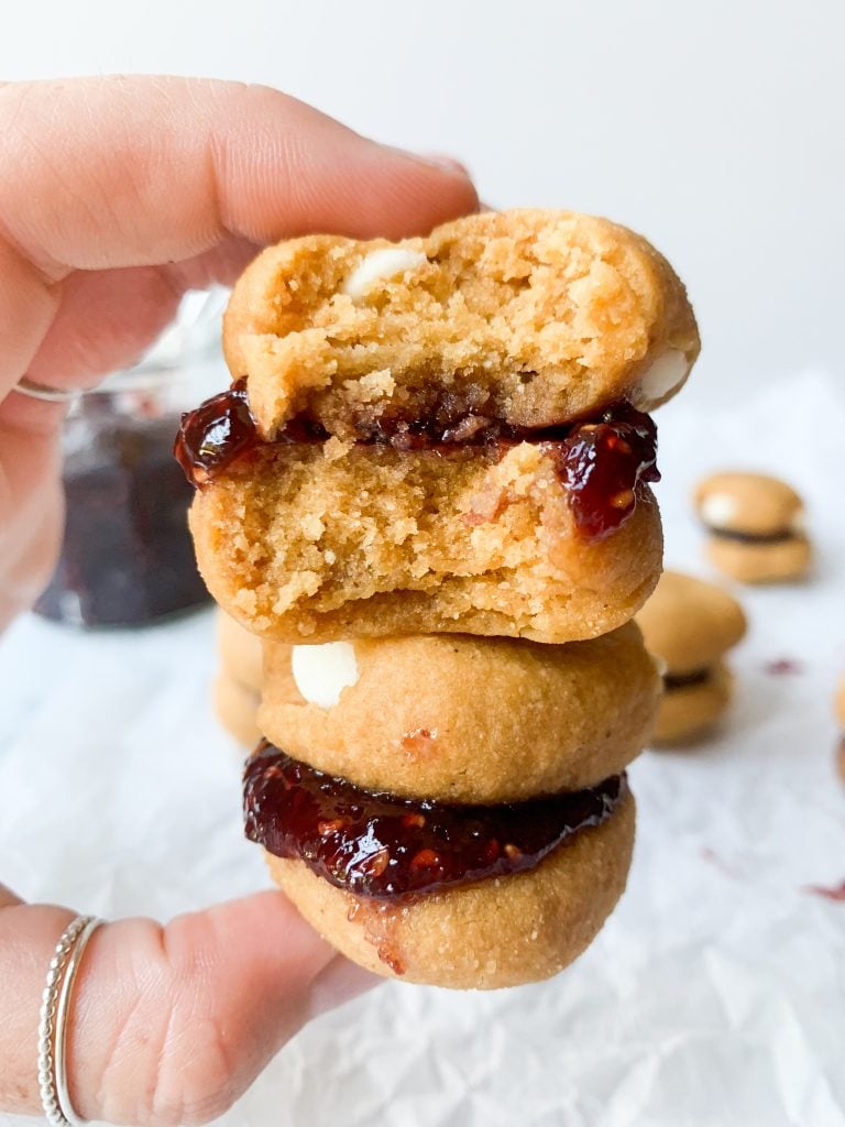 peanut butter & jelly cookie sandwiches
