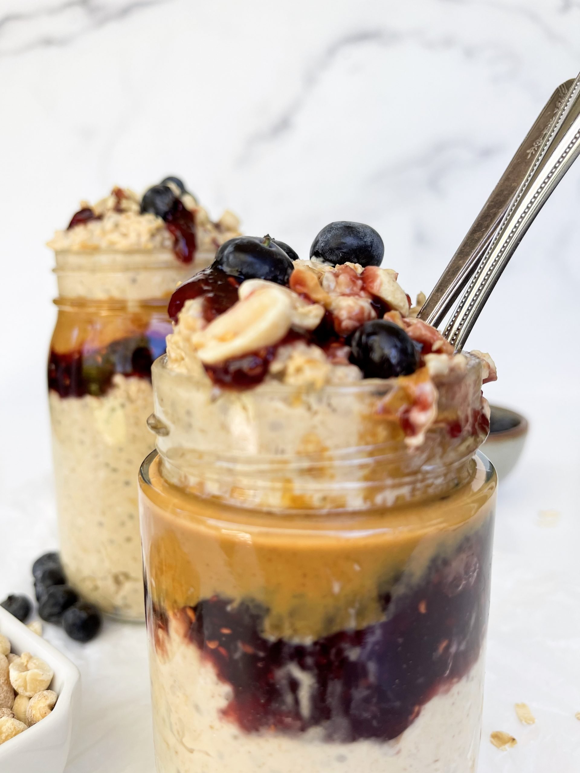 Peanut Butter Cup Overnight Oats (+Protein) - Secretly Healthy Home