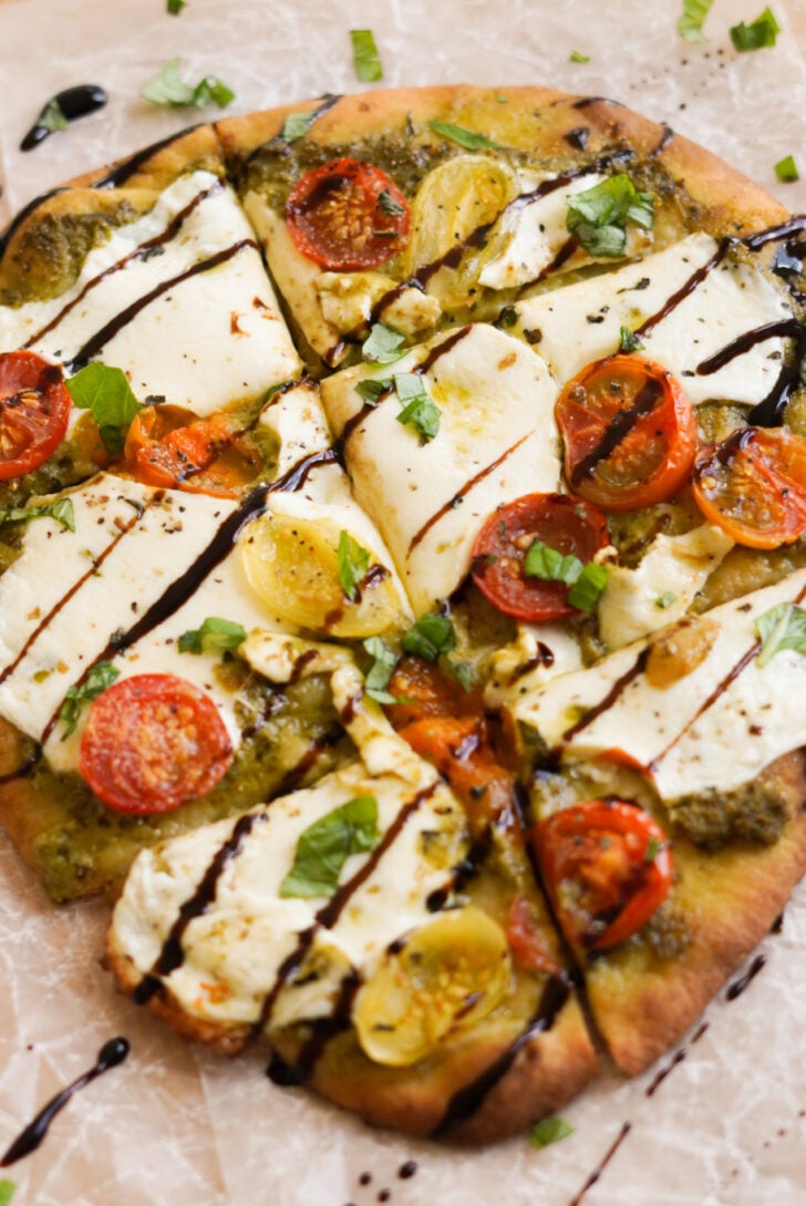 Pesto Flatbread Pizza with Mozzarella (Using Naan) - Wellness by Kay