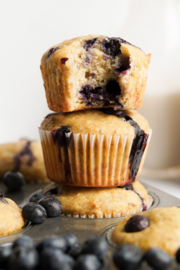 Banana Blueberry Muffins (Web Story)
