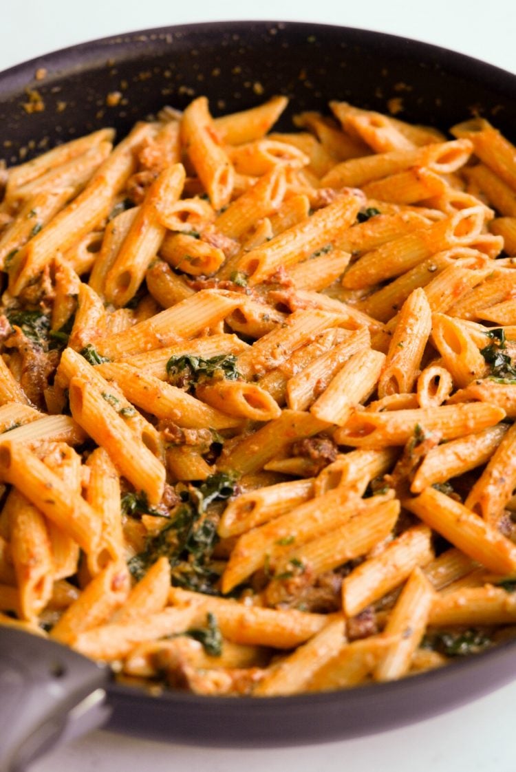 Healthy Sun Dried Tomato Pasta with Spinach (No Cream!) - Wellness by Kay