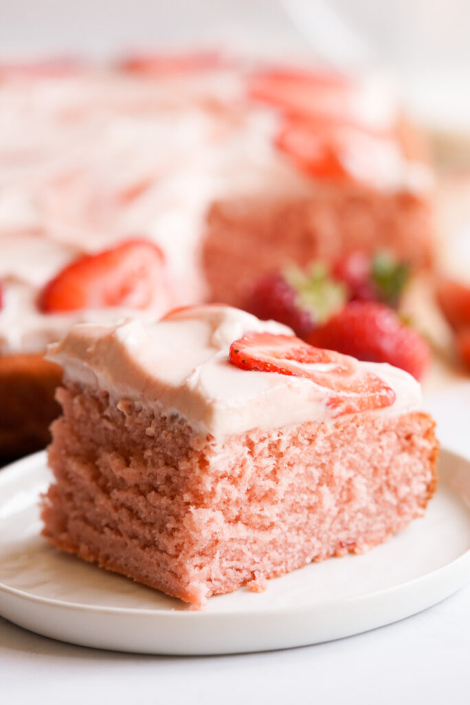 jam sheet cake with strawberries