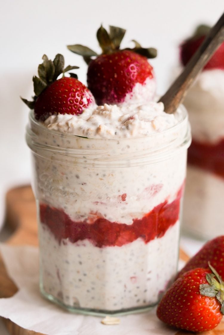 Strawberry Cheesecake Overnight Oats Wellness By Kay 