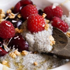 oat-milk-chia-pudding-wellness-by-kay