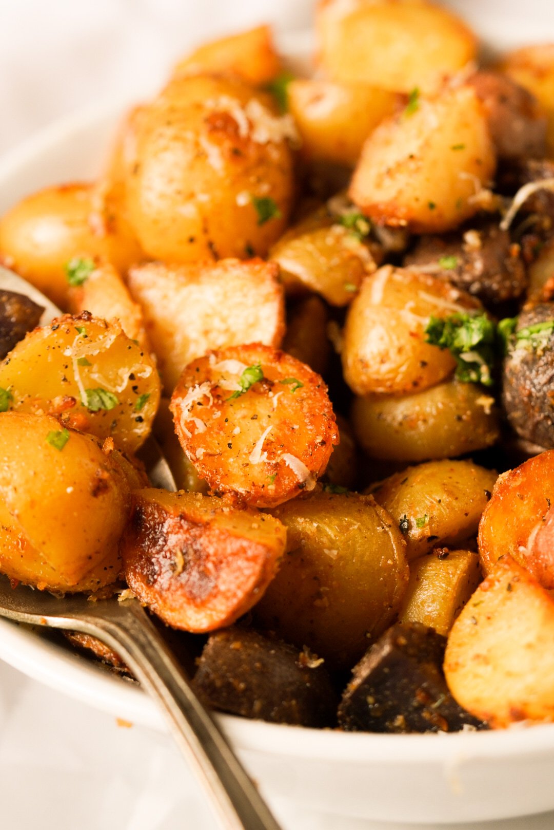 Parmesan Roasted Baby Potatoes - Confessions of a Fit Foodie