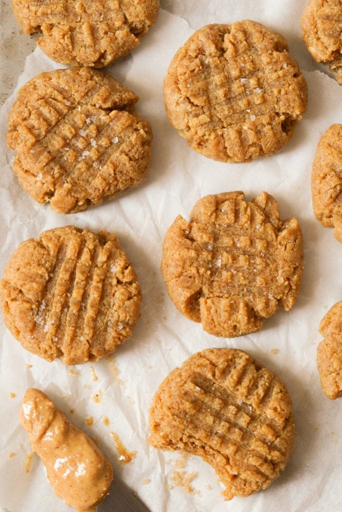 peanut butter cookies with almond flour