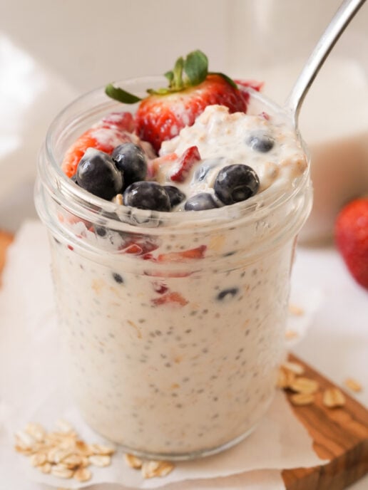 Vanilla Overnight Oats - Wellness by Kay