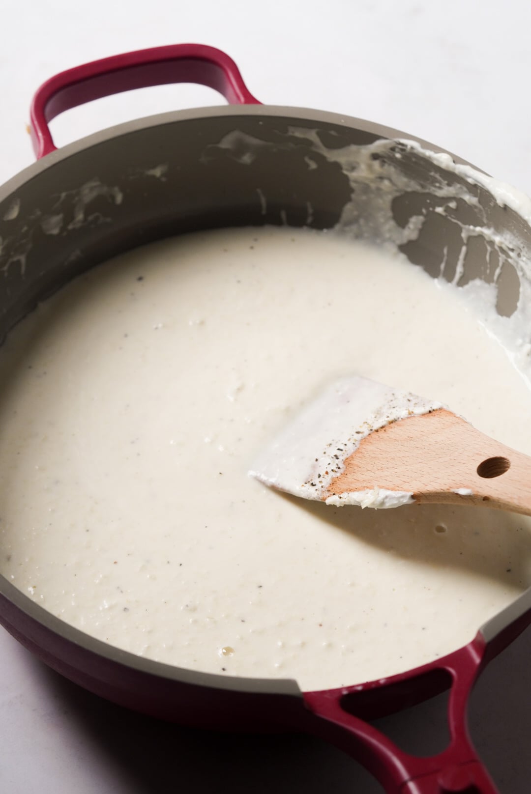 Creamy Greek Yogurt Alfredo Pasta Sauce (High Protein!) Wellness by Kay