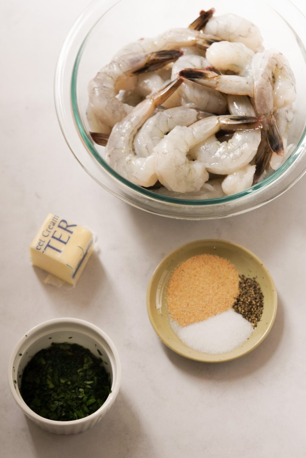 Easy Pan Seared Shrimp (How To Cook Shrimp On The Stove!) - Wellness by Kay