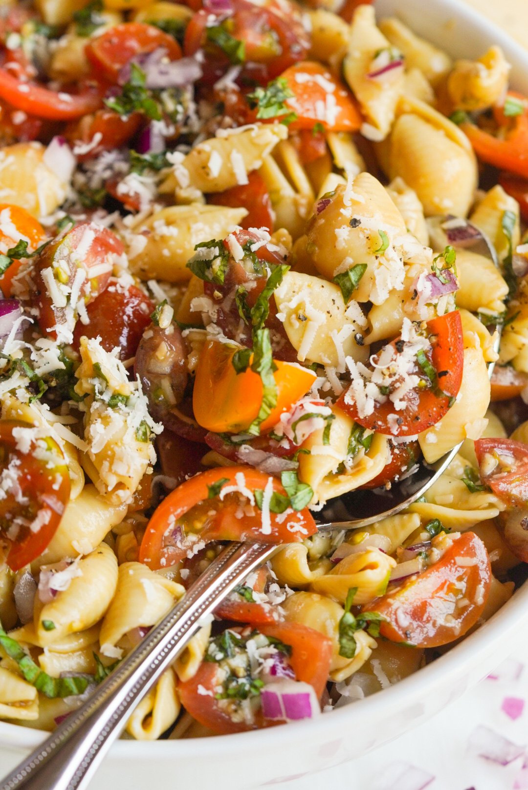 https://wellnessbykay.com/wp-content/uploads/2023/06/pasta-salad-with-tomato-bruschetta.jpg