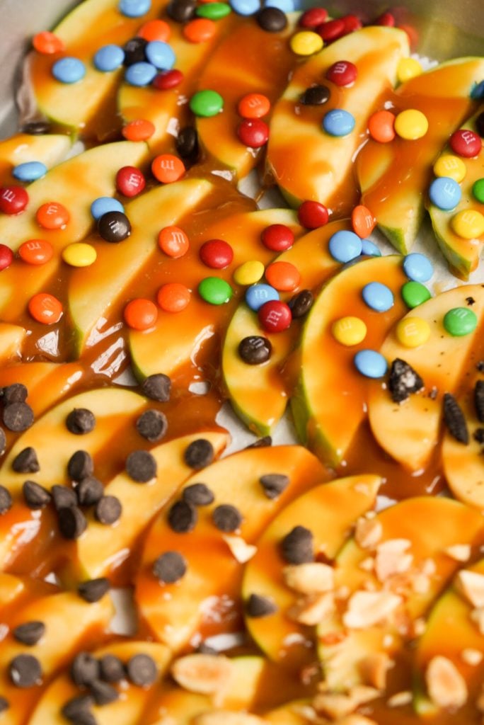 caramel apple slices with mini M&Ms