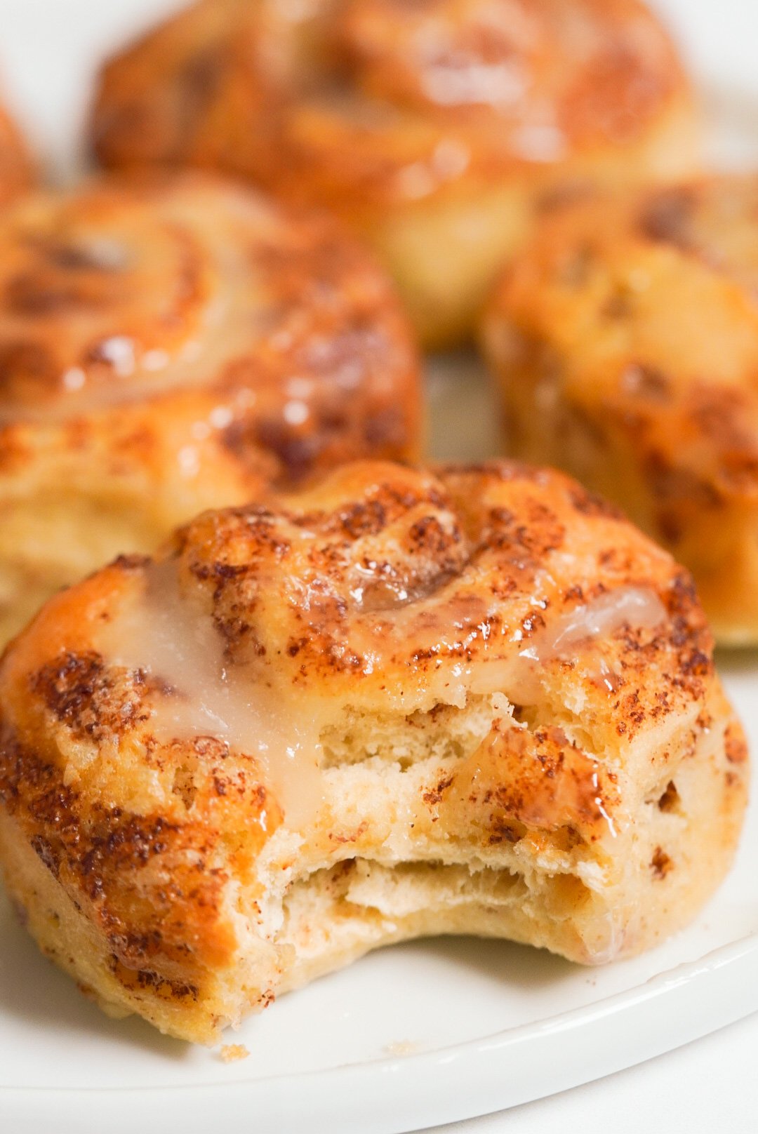 How To Make Air Fryer Cinnamon Rolls (Pillsbury!) - Wellness By Kay