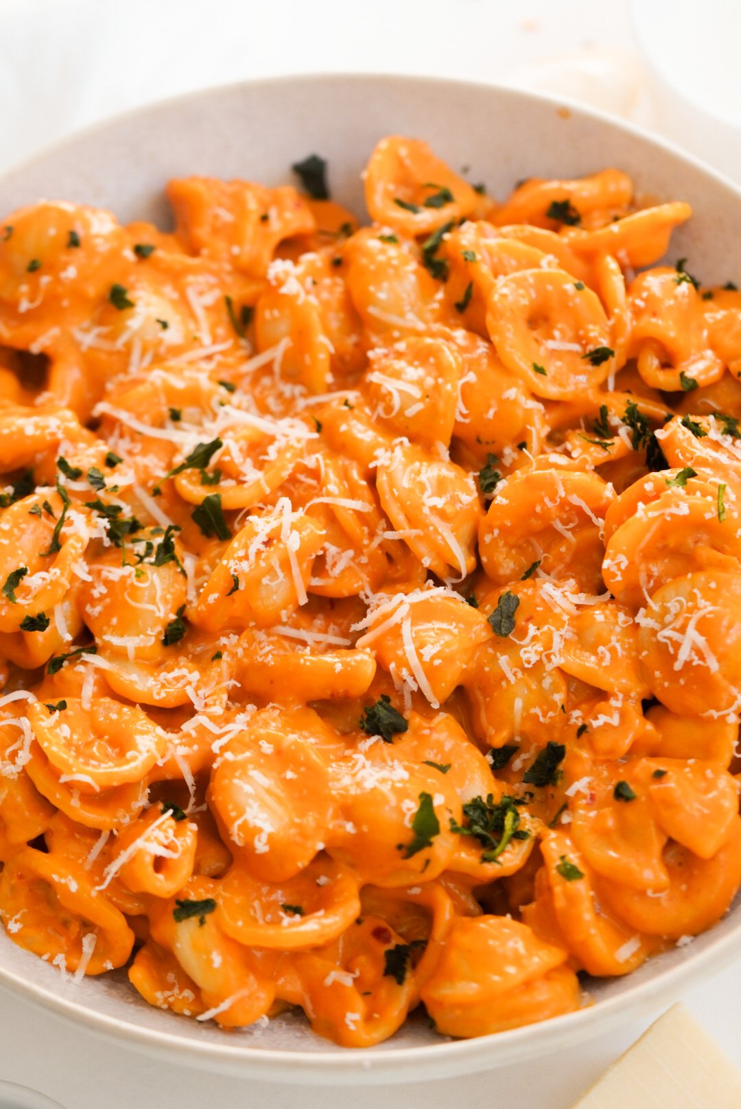 Spicy Vodka Pasta (Viral Gigi Hadid Recipe!) Wellness by Kay