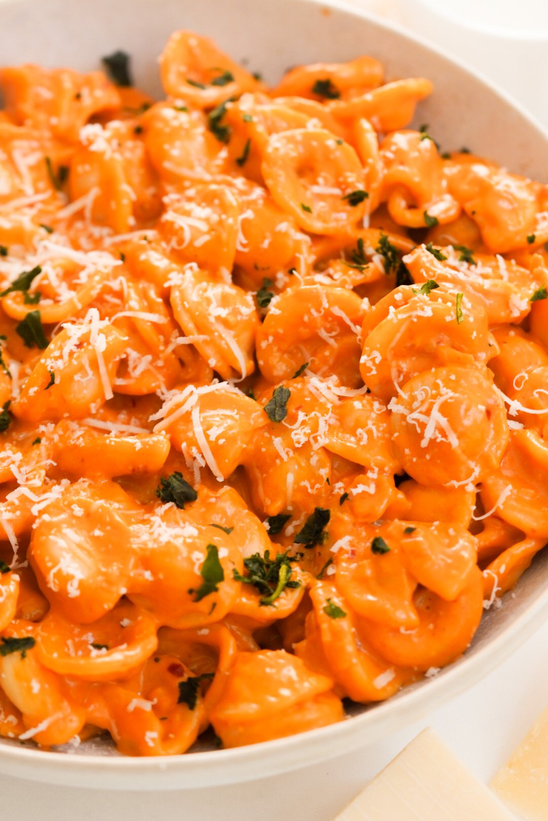 Spicy Vodka Pasta (Viral Gigi Hadid Recipe!) Wellness by Kay