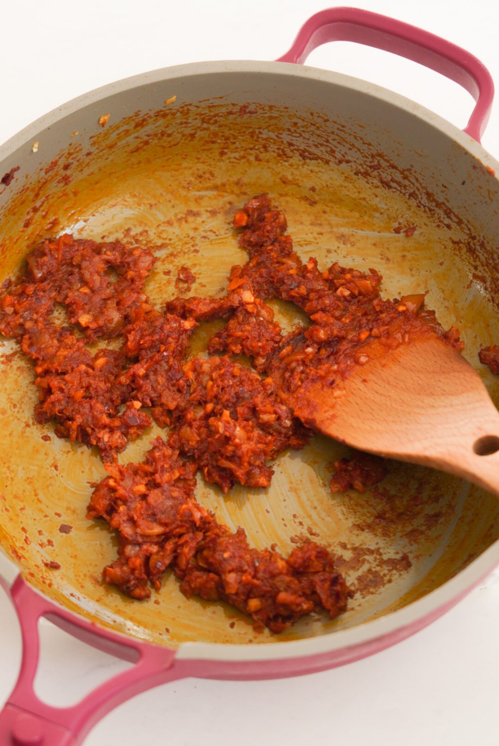 Spicy Vodka Pasta (Viral Gigi Hadid Recipe!) Wellness by Kay