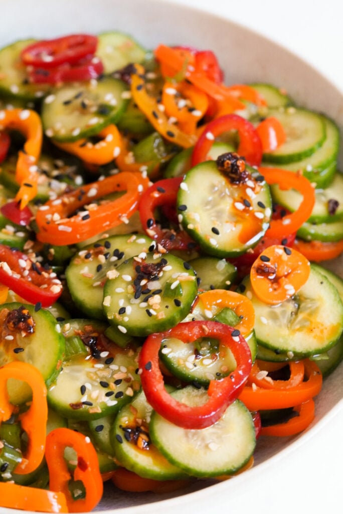 tiktok cucumber pepper salad